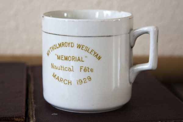 Mytholmroyd Methodist Church. Memorial mug
