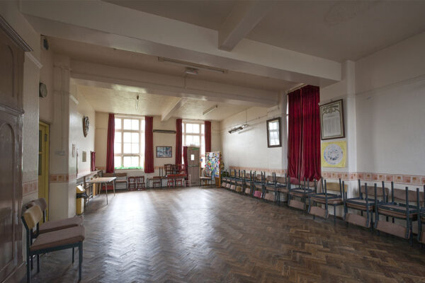 Mytholmroyd Methodist Church. Primary room