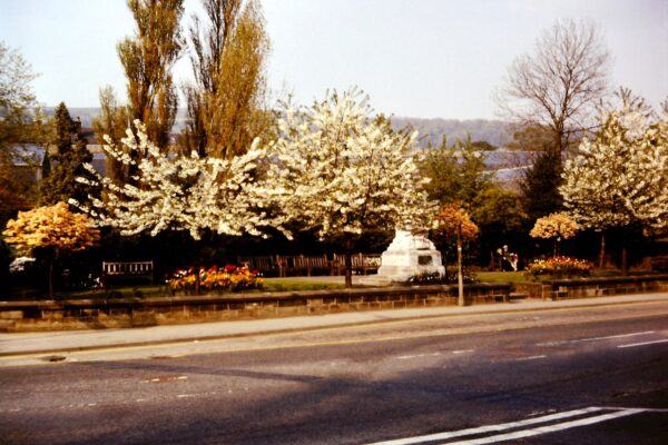 Memorial Garden, Burnley Road