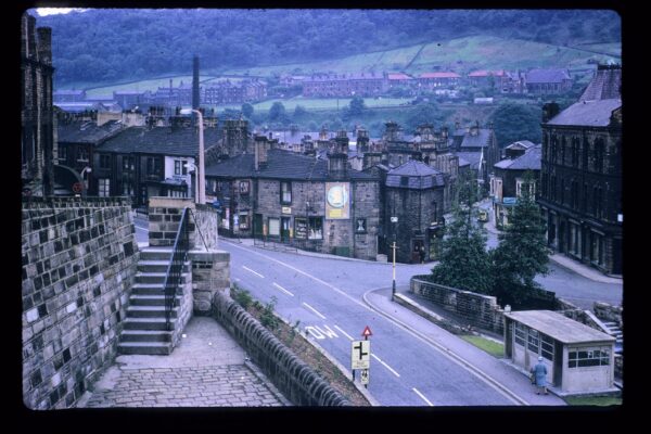 View of the area near the bottom of Birchcliffe Road